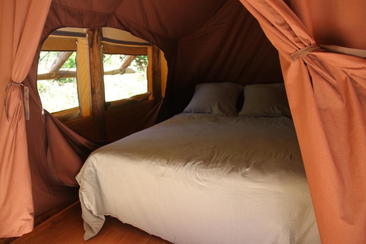 Chez Tombivouac Villa Pierrefonds Bagian luar foto