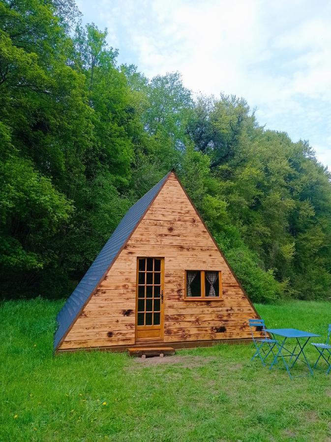 Chez Tombivouac Villa Pierrefonds Bagian luar foto
